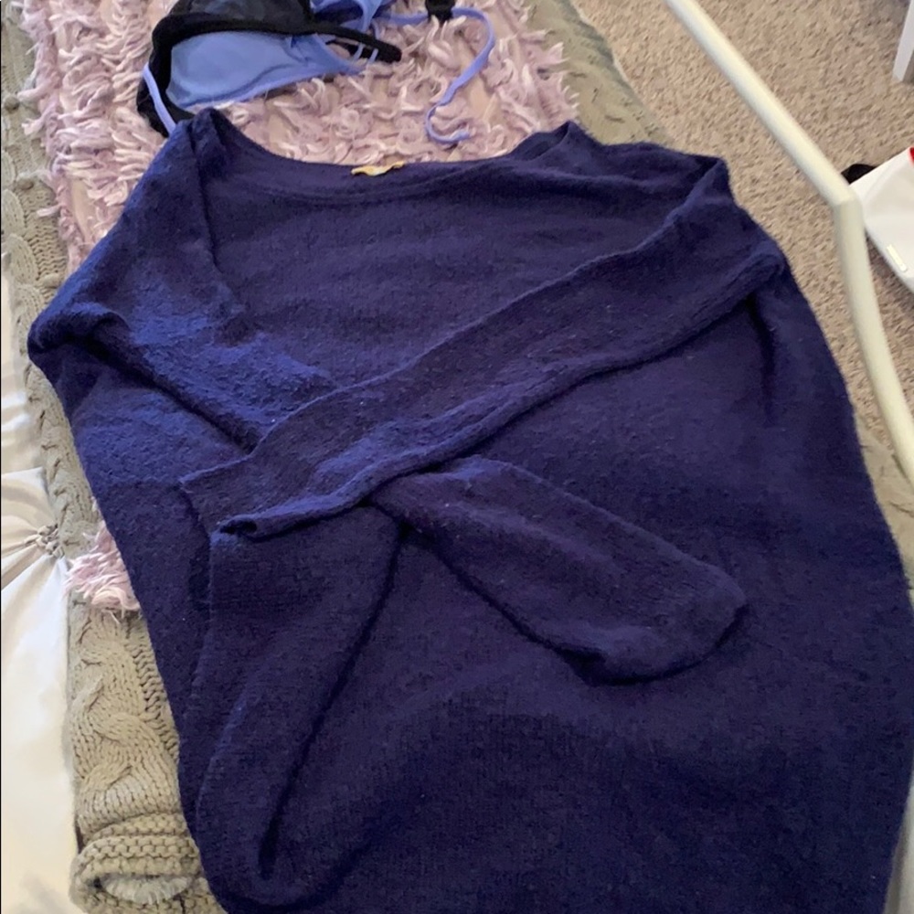 Piko sweater